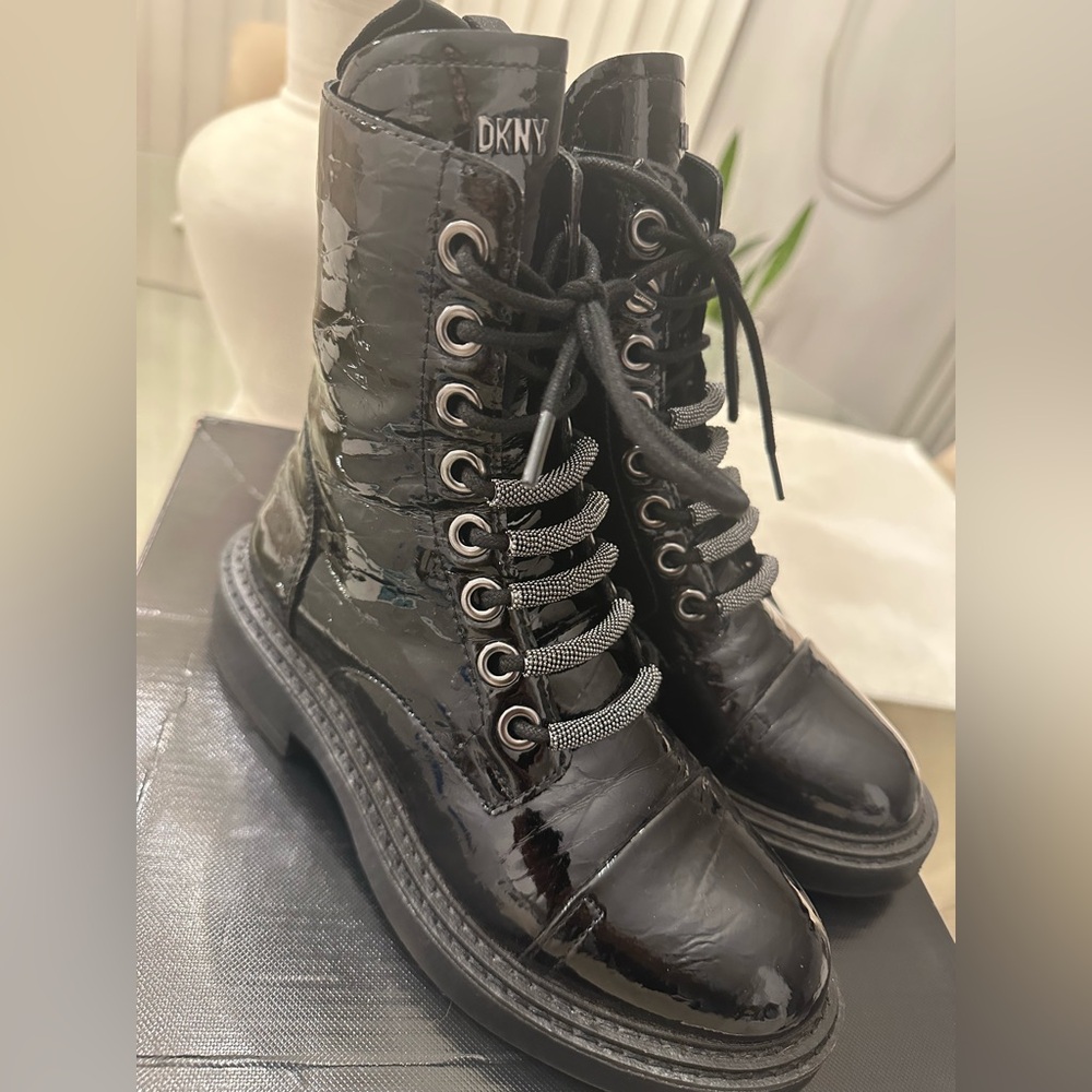 DKNY Malaya-Lace Black Lace-Up Boots
